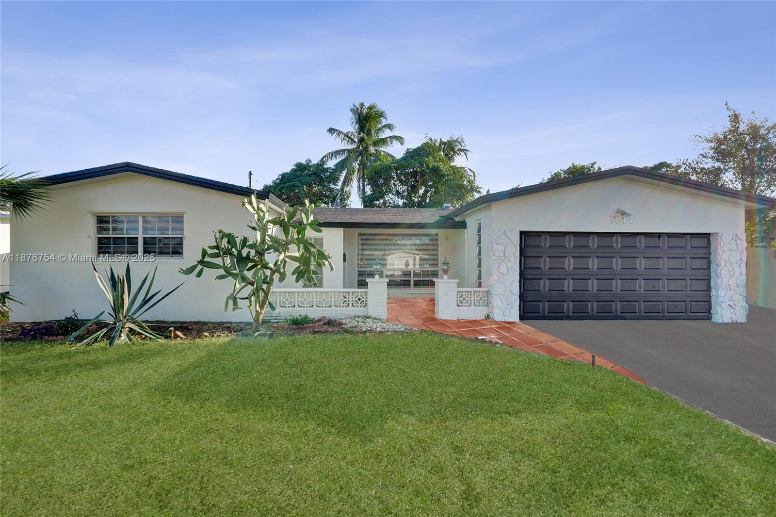 7644 Biltmore Blvd, Miramar FL 33023
