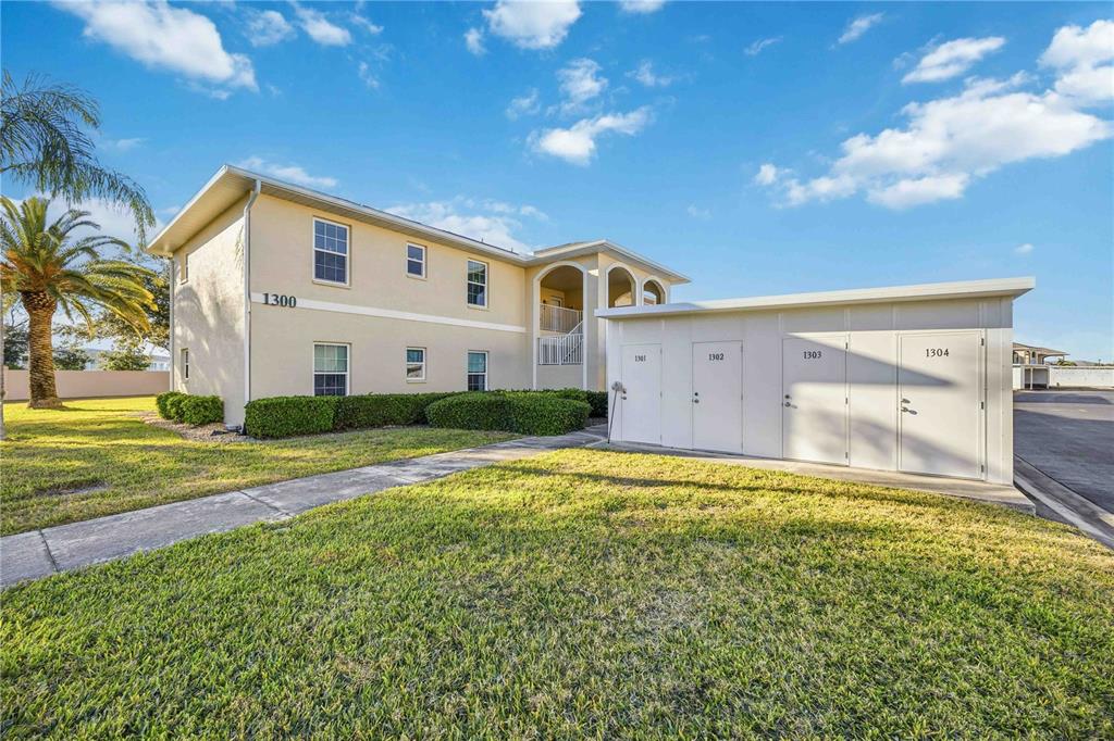 5800 SABAL TRACE DRIVE UNIT 1302, NORTH PORT, FL — photo 2 of 30