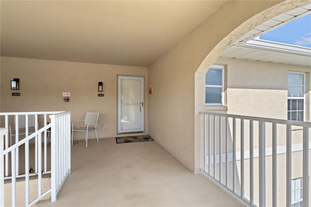 5800 SABAL TRACE DRIVE UNIT 1302, NORTH PORT, FL — photo 4 of 30