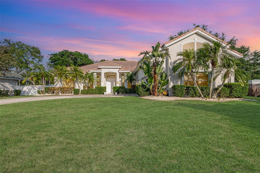 6121 OXBOW BEND LANE