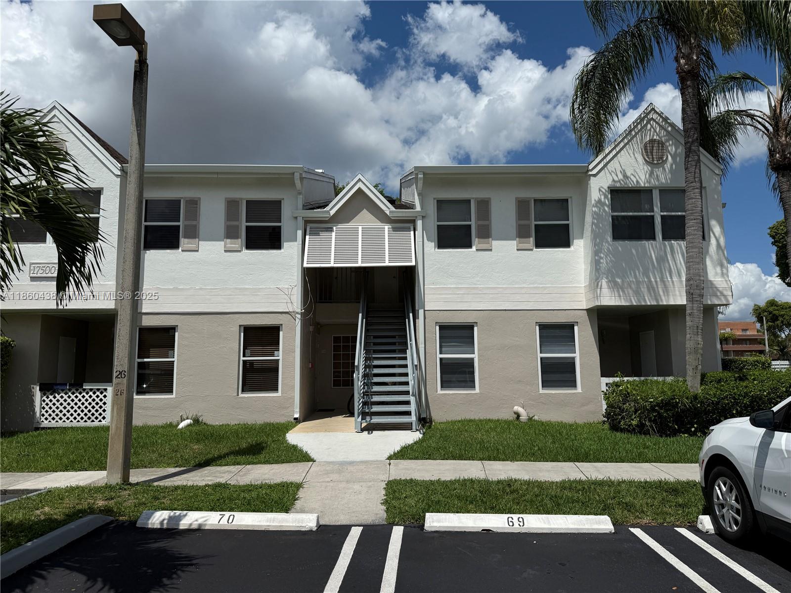 17500 NW 67th Pl # 4, Hialeah FL 33015