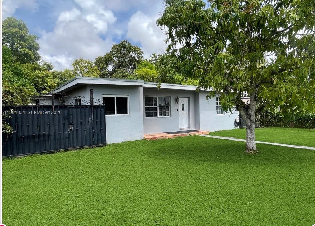 7191 SW 15th St, Miami FL 33144
