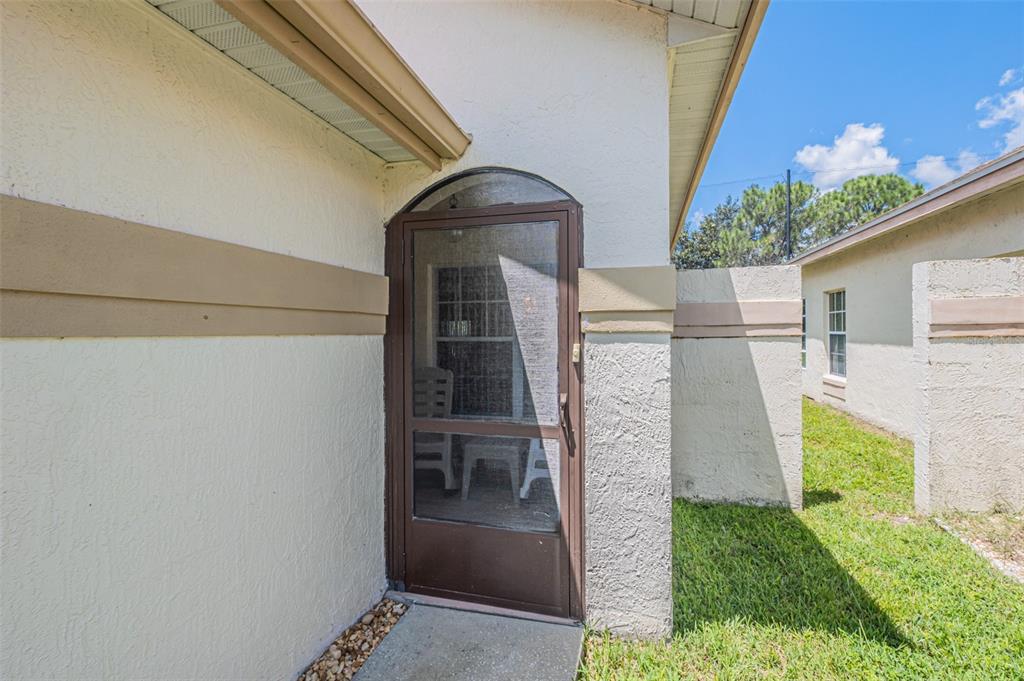 11624 PEACH GROVE LANE, ORLANDO, FL — photo 5 of 26