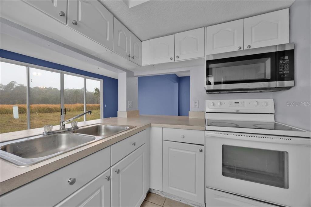 405 CARIBBEAN UNIT Main, DAVENPORT, FL — photo 4 of 17