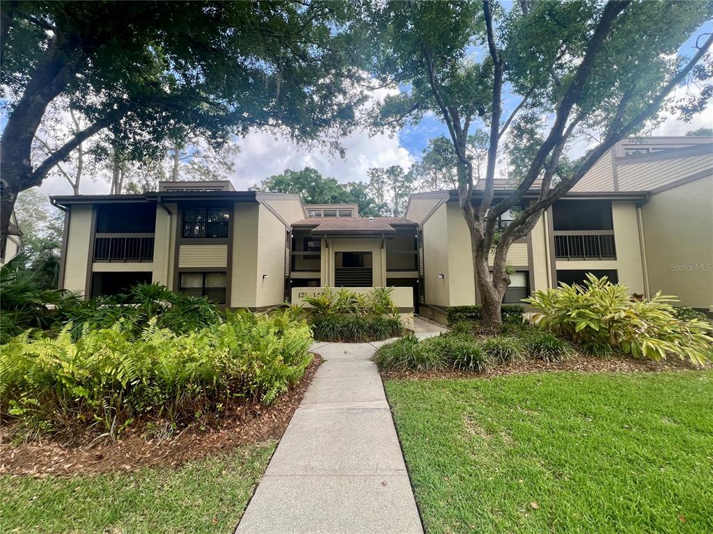 142 WOODLAKE WYNDE UNIT 48