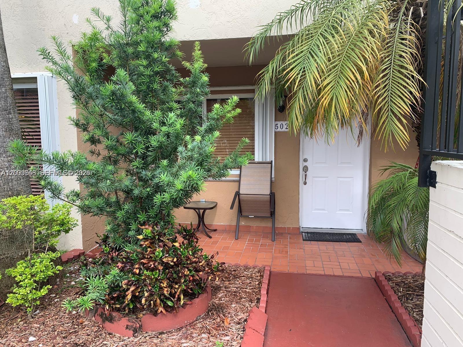 551 NW 82nd Ave # 502, Miami FL 33126
