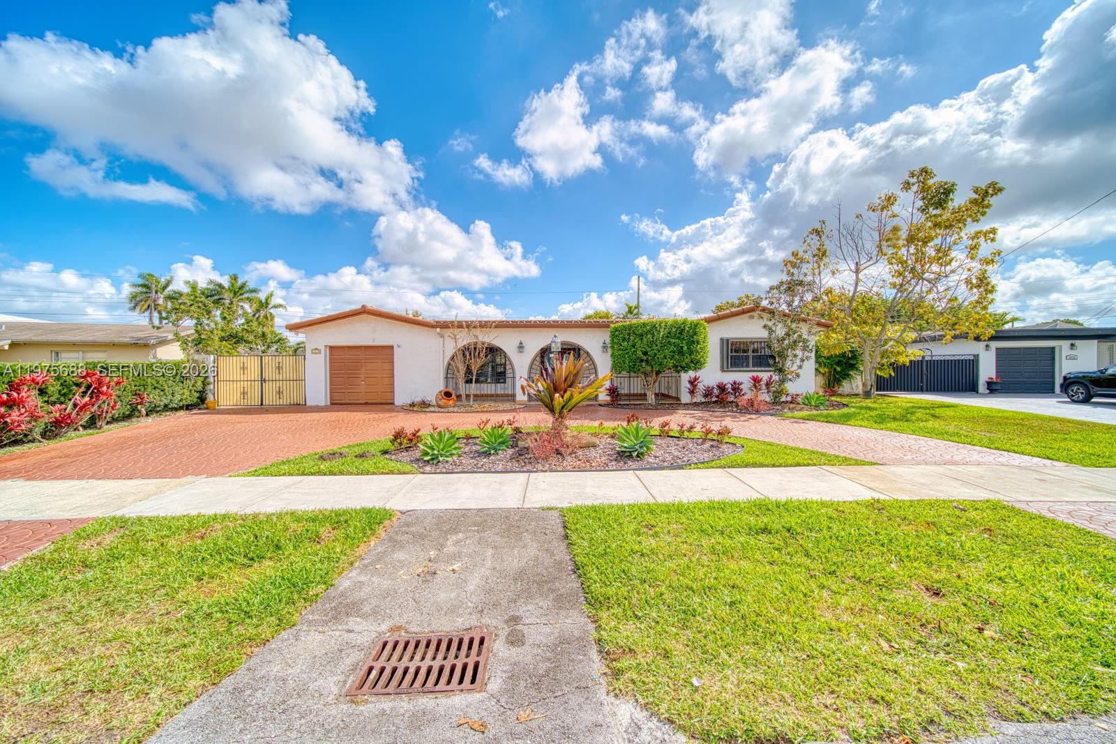 3815 SW 125th Ave, Miami FL 33175