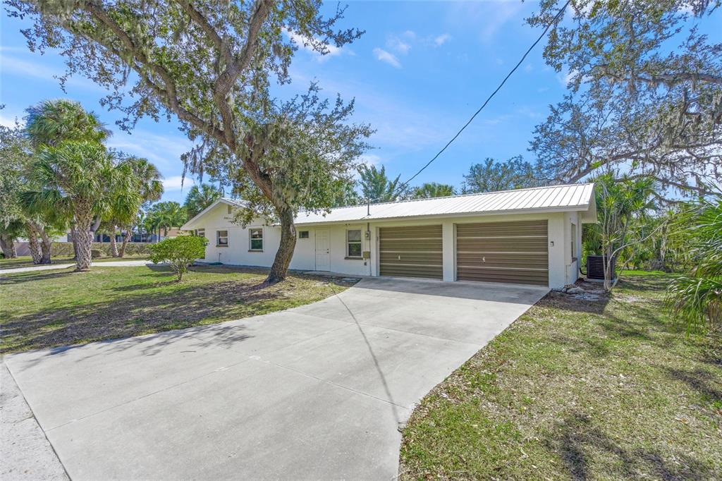 6520 QUONSET ROAD, BRADENTON, FL — photo 4 of 30