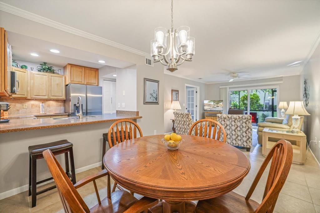 752 WHITE PINE TREE ROAD UNIT 102, VENICE, FL — photo 3 of 30