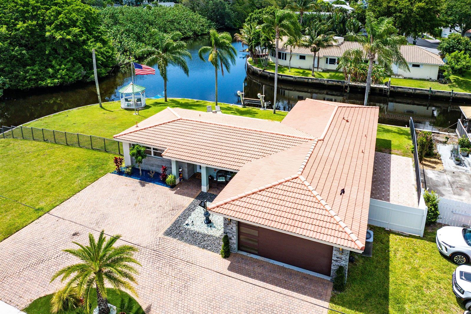 598 W Palmetto Park Road, Boca Raton FL 33432