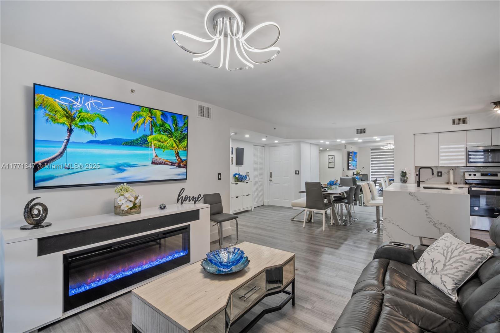 2113 Renaissance Blvd # 105, Miramar FL 33025
