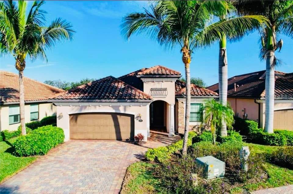 2902 AVIAMAR CIRCLE, NAPLES, FL — photo 2 of 30