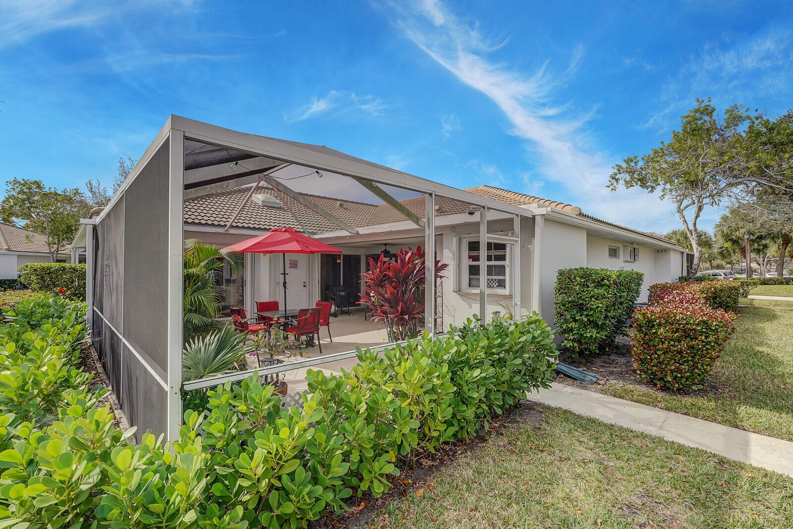 10102 Chapman Oak Court, Palm Beach Gardens FL 33410