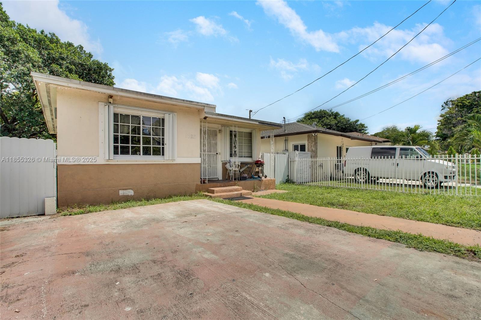 1785 NW 67th St, Miami FL 33147