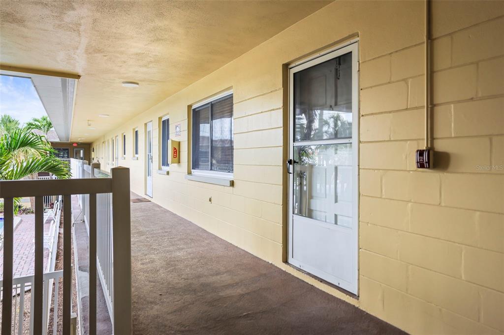 600 71ST AVENUE UNIT 18, ST PETE BEACH, FL — photo 5 of 28