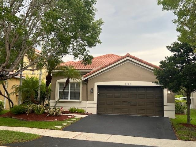 1020 Silktree Ln, Weston FL 33327