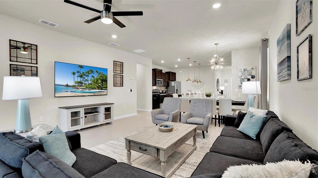 3441 LILAC WAY, DAVENPORT, FL — photo 2 of 30