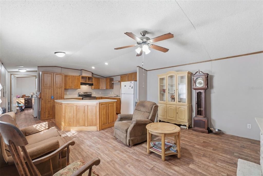 10501 E PATIENCE LANE, INVERNESS, FL — photo 3 of 30