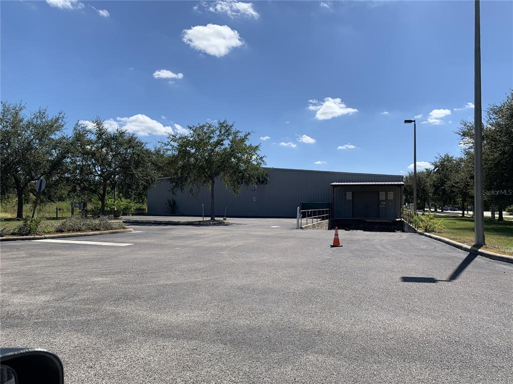 1510 E COLLEGE AVENUE, RUSKIN, FL — photo 4 of 9