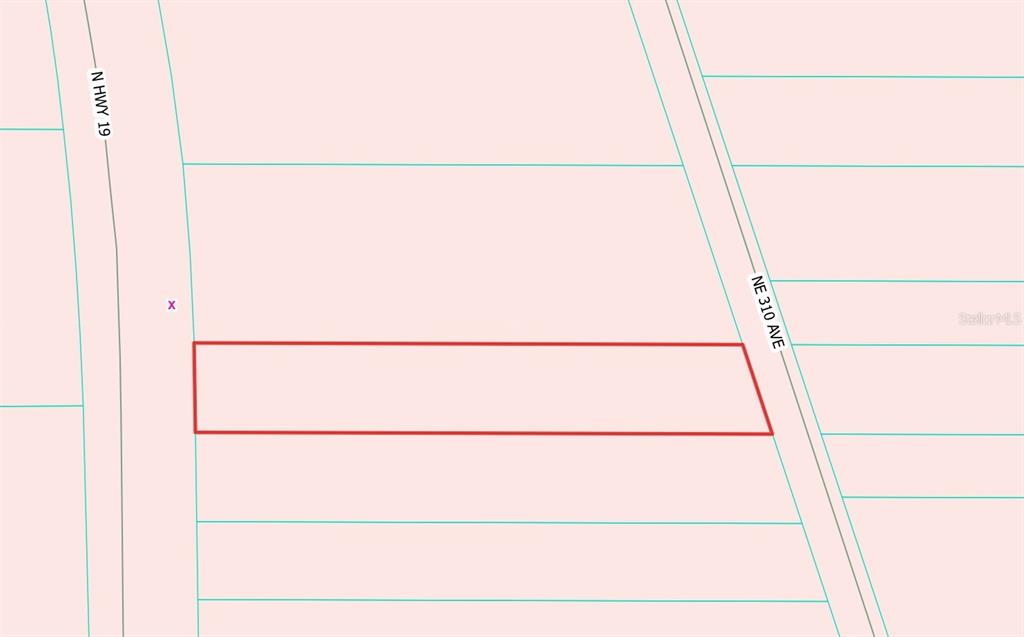 This is a map showing a rectangular parcel of land between two roads — NE 310TH AVENUE, FORT MC COY, FL