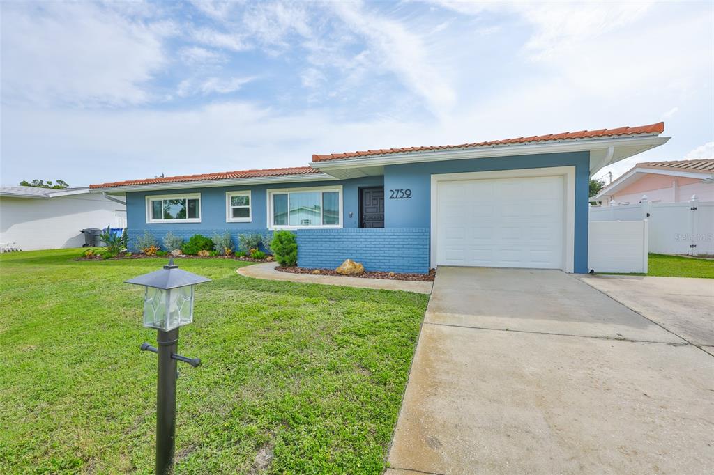 2759 61ST LANE N