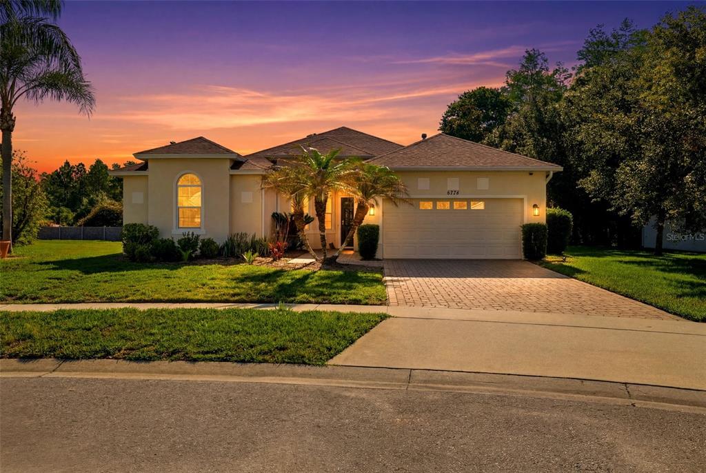8724 PRESTON WOODS COURT