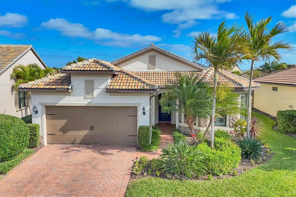 11233 SANDHILL PRESERVE DRIVE