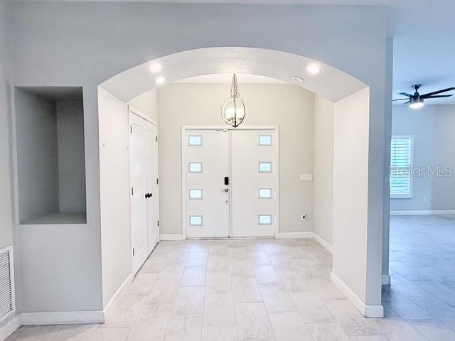 2408 CORRINE DRIVE, ORLANDO, FL — photo 5 of 29