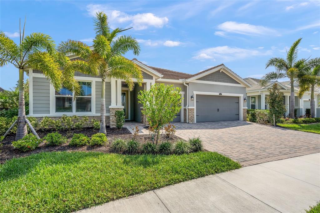 8600 SUNDANCE LOOP, SARASOTA, FL — photo 2 of 30