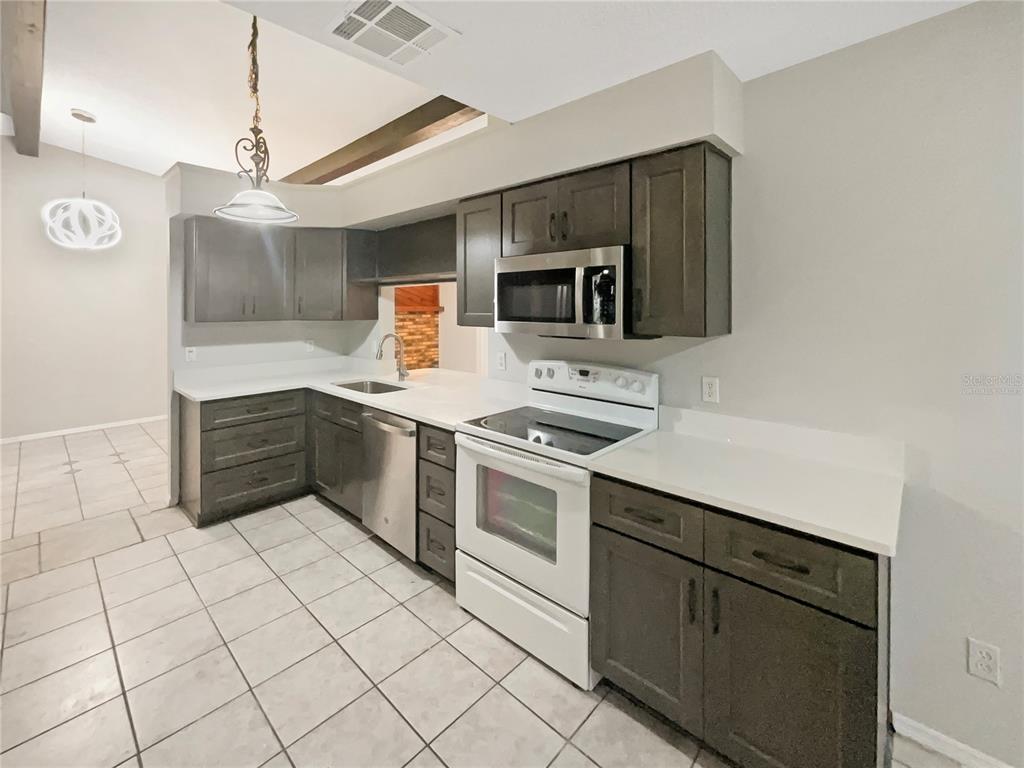 1375 JAN LAN BOULEVARD, ST CLOUD, FL — photo 2 of 30