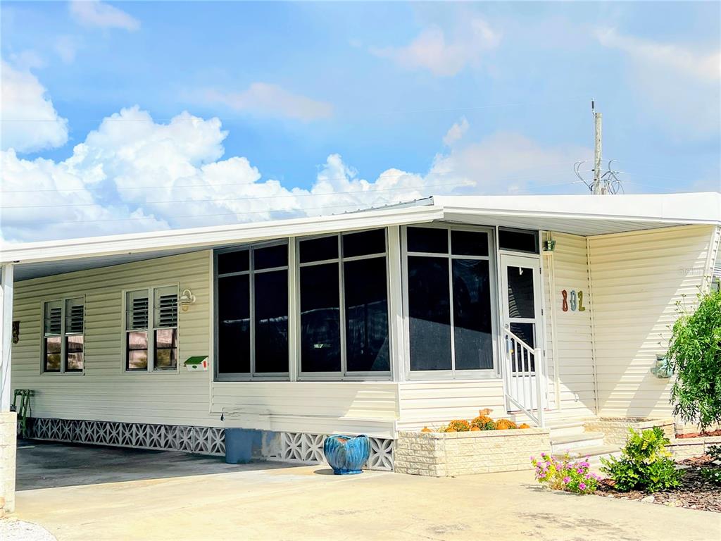 802 S GREEN CIRCLE