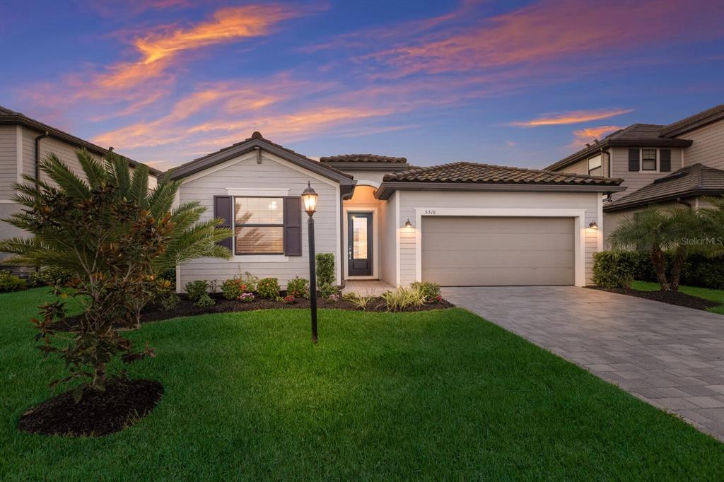 5316 CORAL REEF WAY