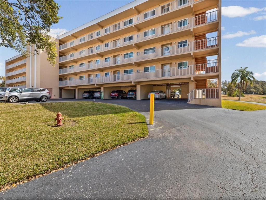 9461 HARBOR GREENS WAY UNIT 207