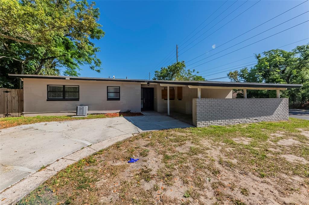 5201 PALISADES DRIVE
