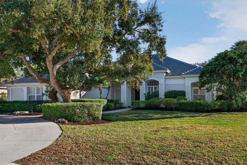 2571 DICK WILSON DRIVE