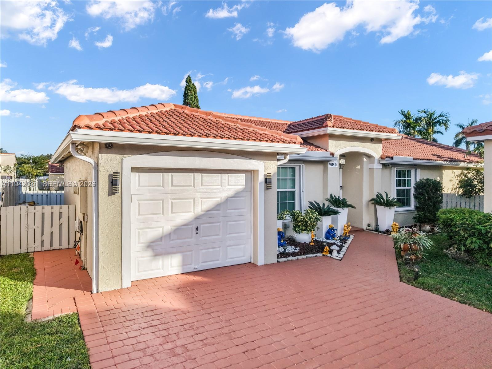 4512 NW 60th St, Coconut Creek FL 33073