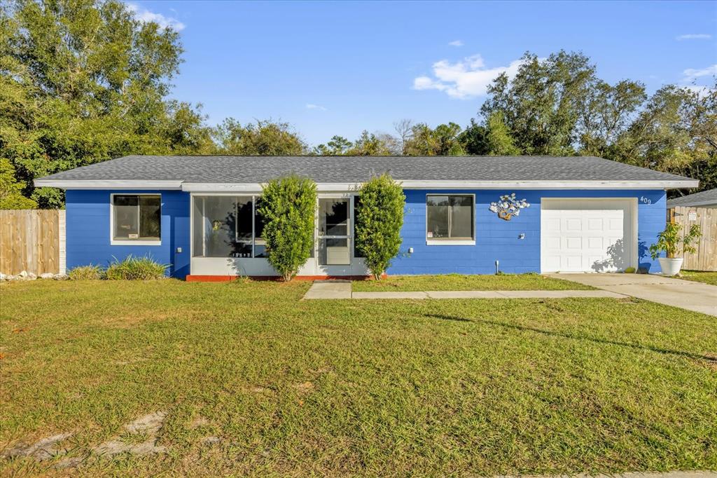 409 MARION OAKS DRIVE