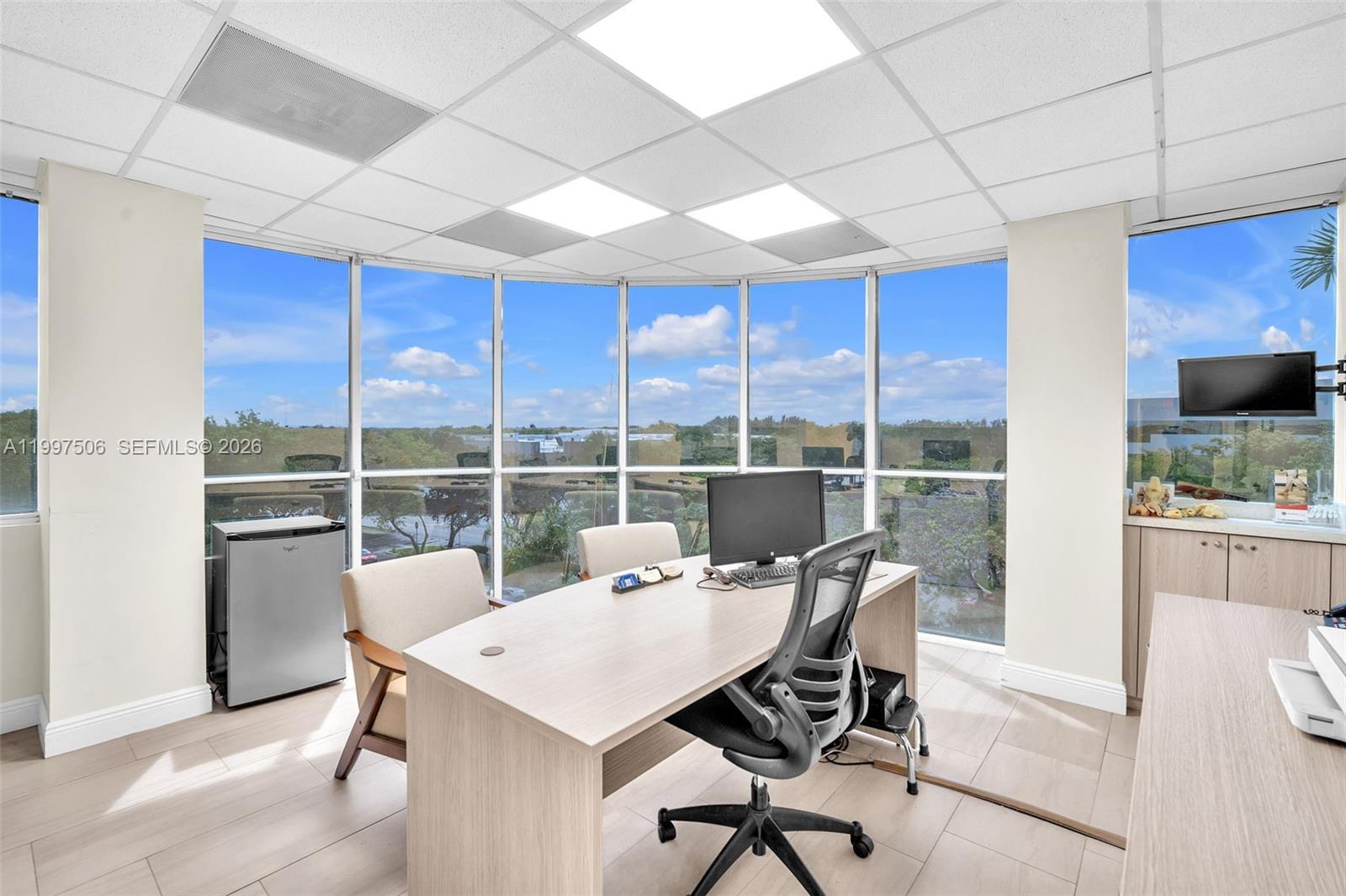 1 SW 129th Ave # 401, Pembroke Pines FL 33027