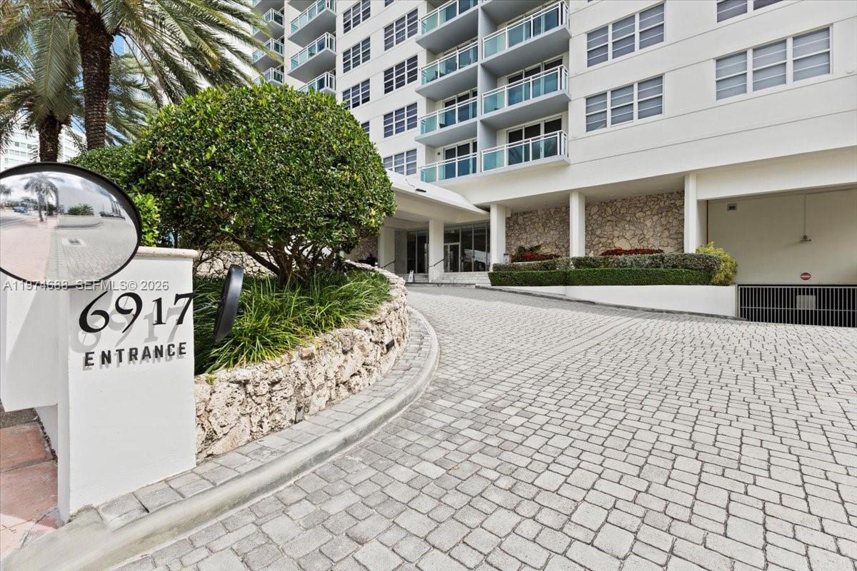 6917 Collins Ave # 1512, Miami Beach FL 33141