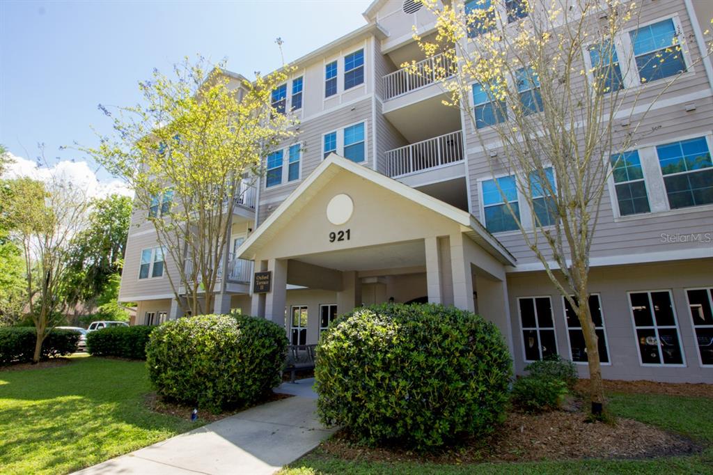 921 SW DEPOT AVENUE UNIT 303