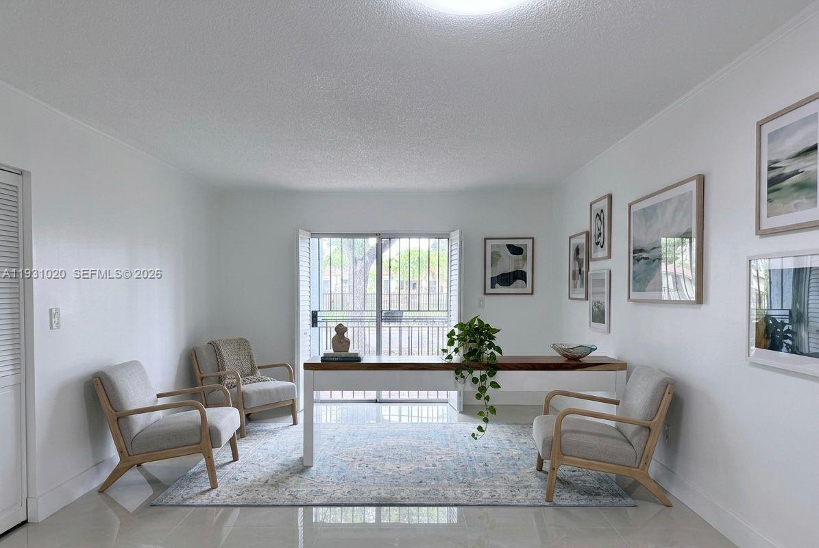 160 SW 30th Ave # 104A, Miami FL 33135
