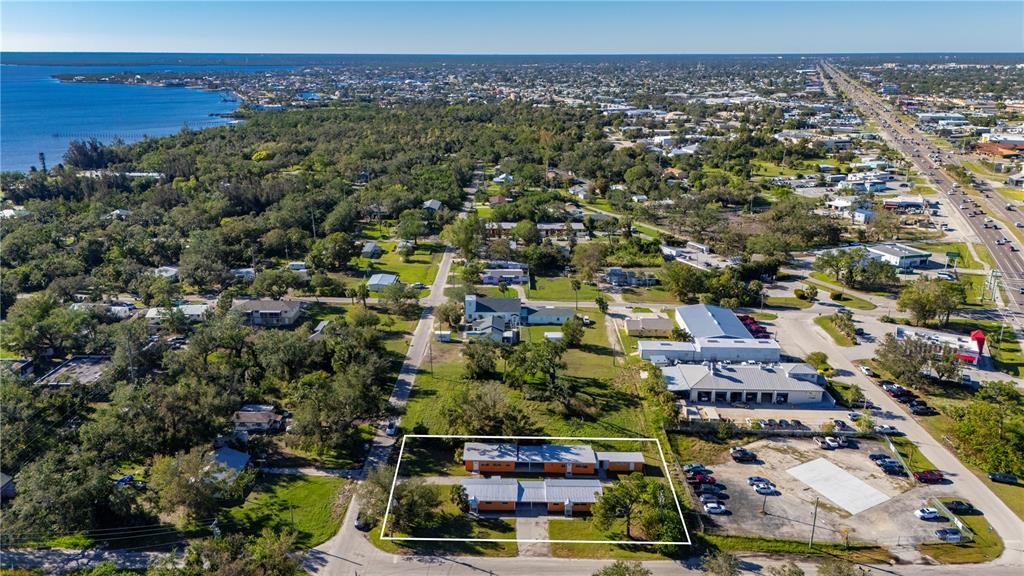 23116 SENECA AVENUE, PUNTA GORDA, FL — photo 2 of 28