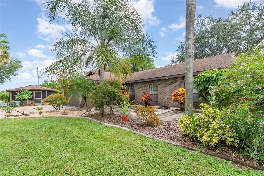155 11TH AVENUE, OSTEEN, FL — photo 4 of 30