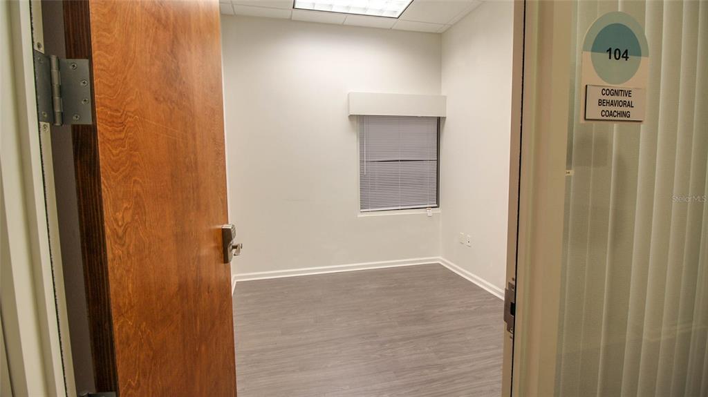 8865 COMMODITY CIRCLE UNIT 106, ORLANDO, FL — photo 5 of 6