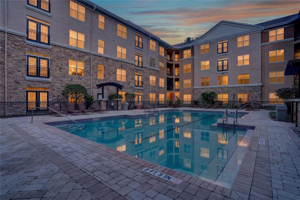 4221 W SPRUCE STREET UNIT 2426