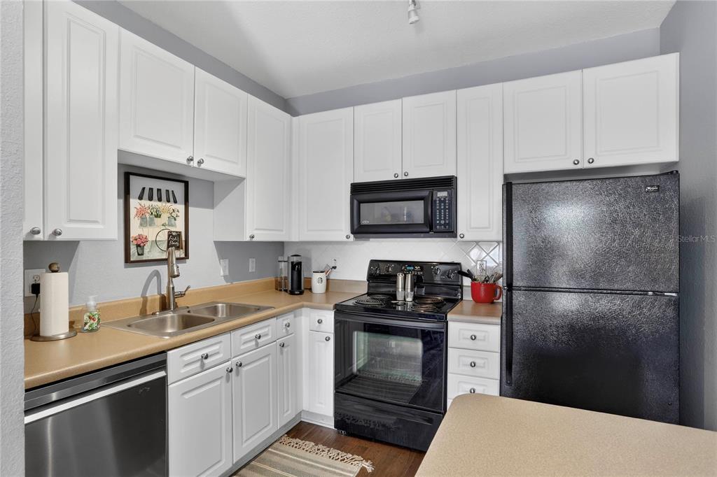 4221 W SPRUCE STREET UNIT 2426, TAMPA, FL — photo 4 of 23