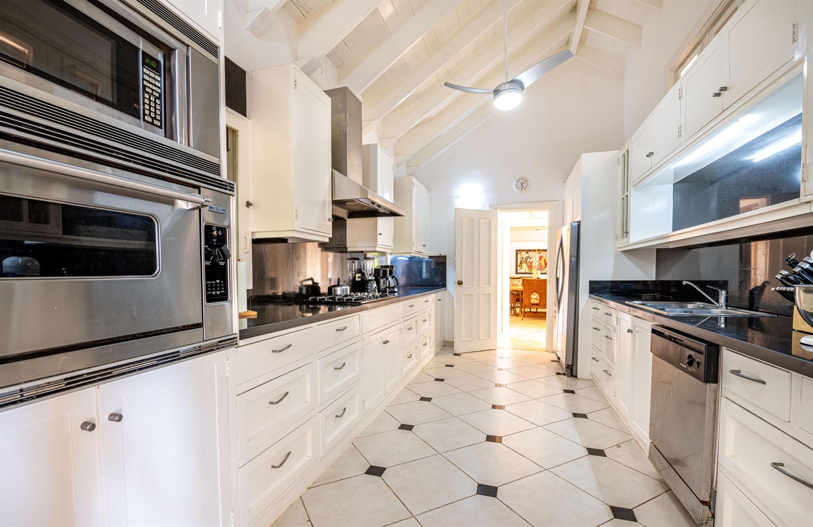 35a Punta Minitas, FL — photo 4 of 30