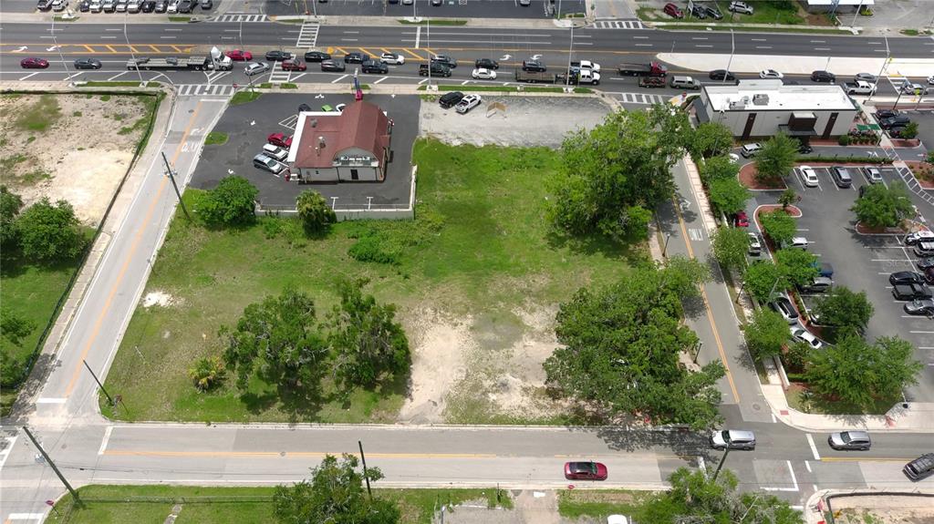 000 S PINE AVENUE, OCALA, FL — photo 2 of 9