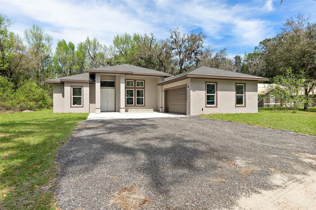 1740 HICKORY LANE