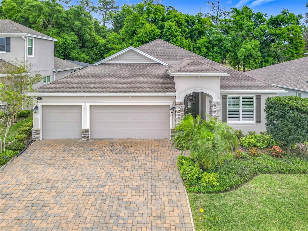 425 WEDGEWORTH LANE